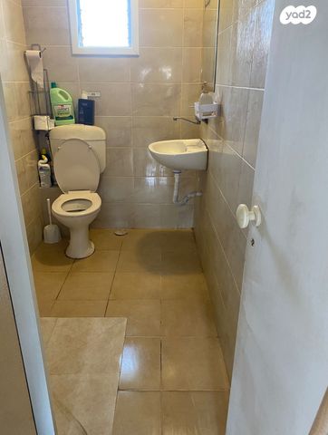 דירה, ההסתדרות 26, אושיות, רחובות