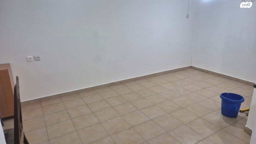 יחידת דיור, הטייס 2, אביב, ראש העין