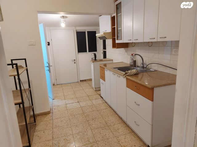 דו משפחתי, סתיו 4, מגדיאל, הוד השרון