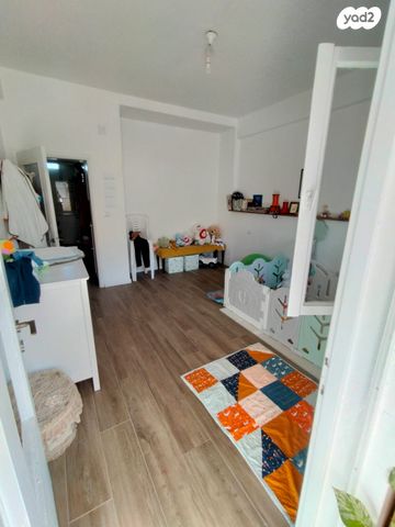 דירה, שדרות הציונות 38, עבאס, חיפה