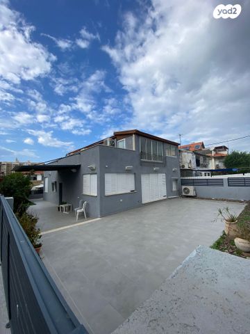 דירה, רוטשילד 51, עמידר, בת ים