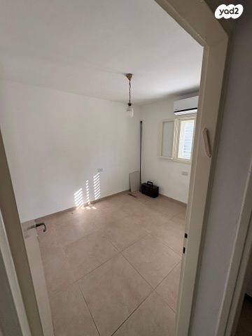 דירה, חנה סנש 2, קרית עשור, נהריה