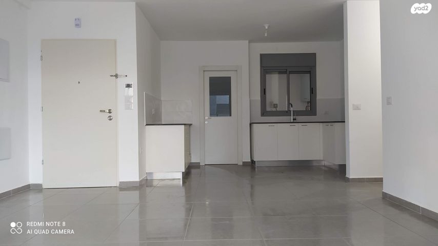 דירה, חברותא 2, בצוותא, חריש