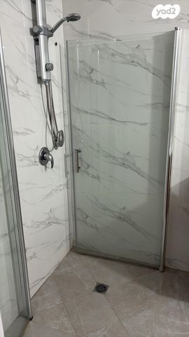 דירה, הראשונים 18, שלום עליכם, מגדל העמק