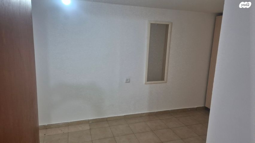 יחידת דיור, הטייס 2, אביב, ראש העין