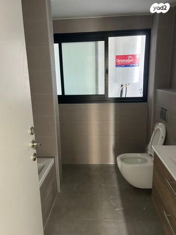 דירה, דרך ששת הימים 16, רחובות הצעירה, רחובות