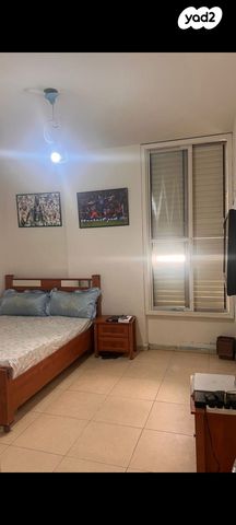 דירה, משה שרת 14, לב העיר, בת ים