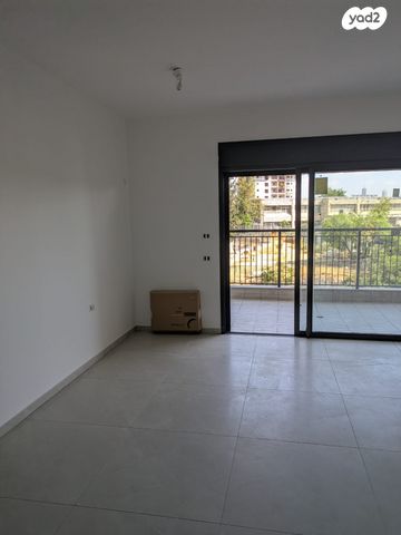 חוזה סן מרטין 23