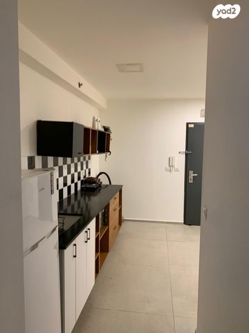 דירה, עין דור 11, שער פלמר, תחנת רכבת השמונה, חיפה