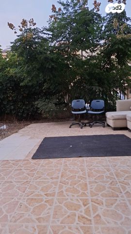 דירת גן, יפה נוף 10, רובע ה', אריאל