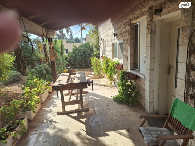 בית פרטי/ קוטג', הבוסתן 1, צפרירים, צפרירים