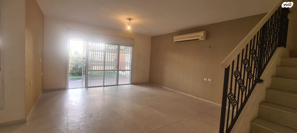 בית פרטי/ קוטג', אבני חושן 70, אבני חן, מודיעין מכבים רעות