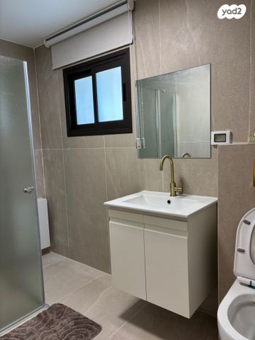 סאבלט, הצפצפה 13, גנים א', אילת