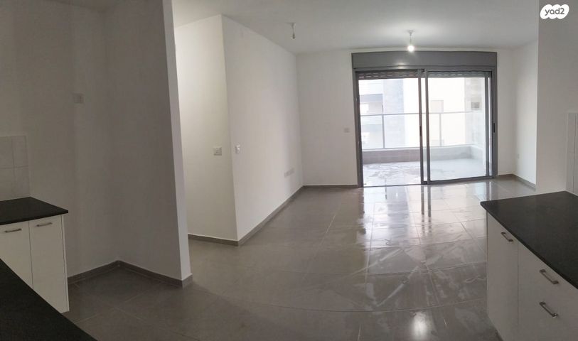 דירה, חברותא 2, בצוותא, חריש