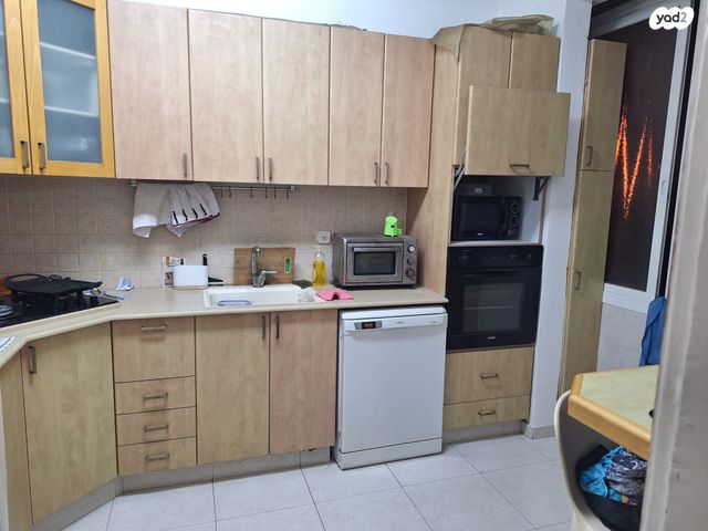 דירה, כצנלסון 82, שינקין, גבעתיים