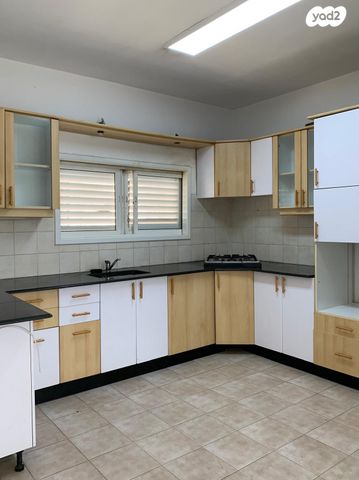 דירה, גאולה 2, מרכז, כפר סבא