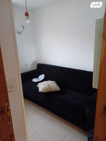 מבוא ישעיהו 5