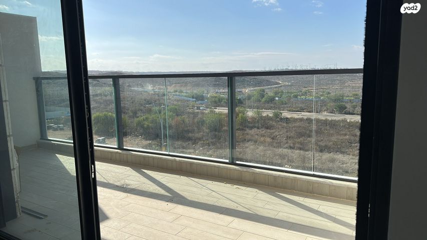 דירה, הרב שלום שבזי 215, פסגות אפק, ראש העין