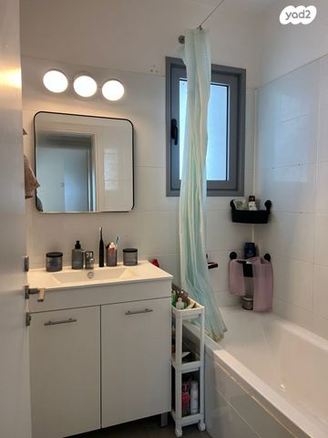 דירה, חברותא 2, בצוותא, חריש