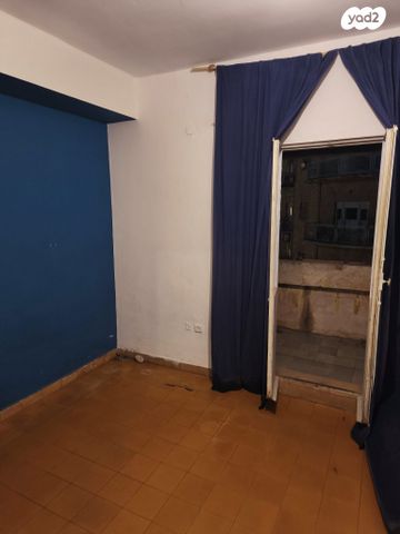 דירה, בן יהודה 14, מרכז העיר, ירושלים