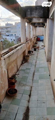 דירה, בן יהודה 14, מרכז העיר, ירושלים