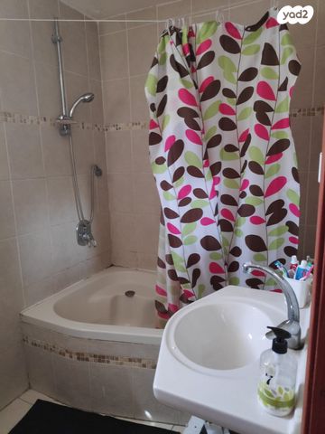 דירה, חיים נחמן ביאליק 13, שכונה ב', באר שבע