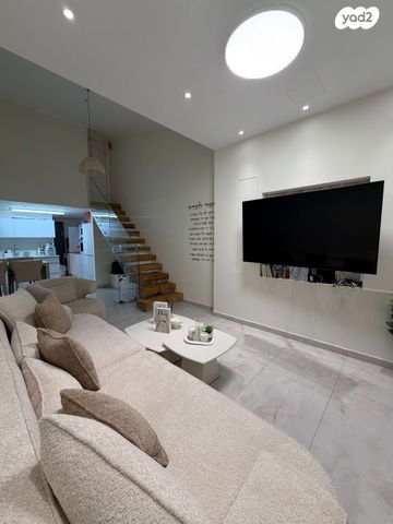 בית פרטי/ קוטג', יל"ג 3, מרכז, קרית עבודה, חולון