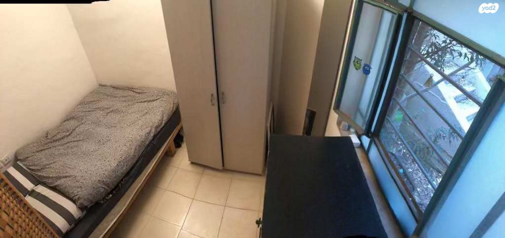 דירת גן, מדרגות זרובבל 4, שמבור, חיפה