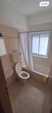 דירה, הרב פנחס קהתי 10, גבעת שאול, ירושלים