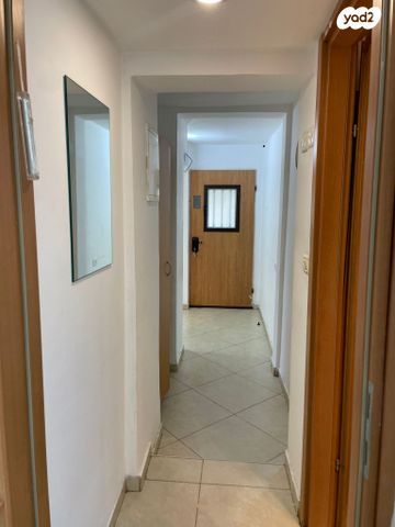 דירה, אסירי ציון 2, רמות, ירושלים