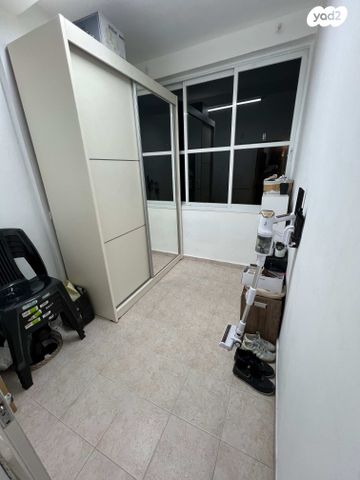 דירה, ניצנה 11, ניצנה, בת ים