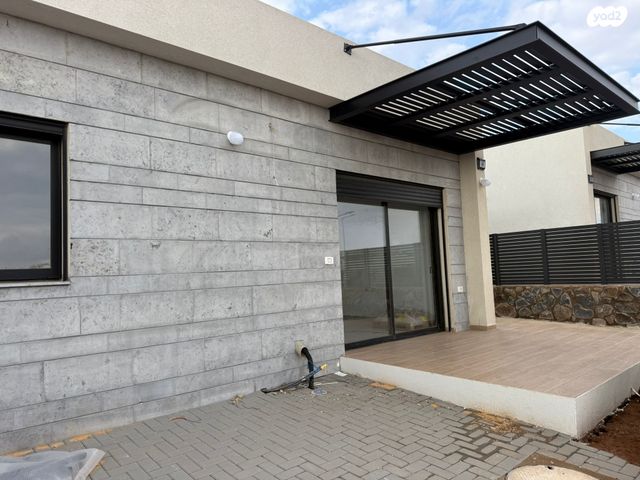 בית פרטי/ קוטג', אפיק 2, רובע 11, קצרין