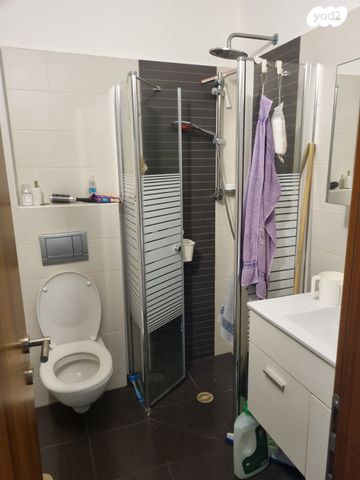 דירה, הגיבור האלמוני 6, יד אליהו, תל אביב יפו