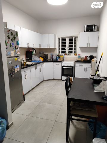 דירה, שער האריות 8, קרית שרת מזרח, חולון