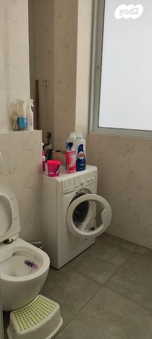 דירה, שער האריות 8, קרית שרת מזרח, חולון