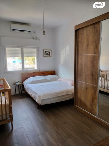 דירה, שדרות הציונות 38, עבאס, חיפה