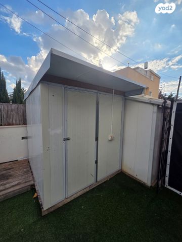 דירת גן, סעדיה גאון 5, נווה ישראל, הרצליה