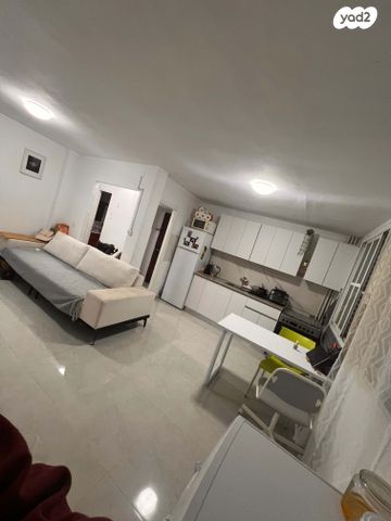 יצחק קצנלסון 22