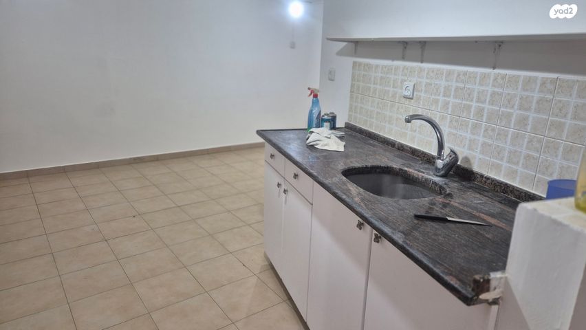 יחידת דיור, הטייס 2, אביב, ראש העין