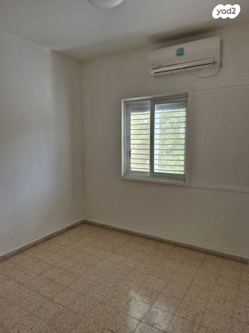 דירה, איילת השחר, איילת השחר, איילת השחר