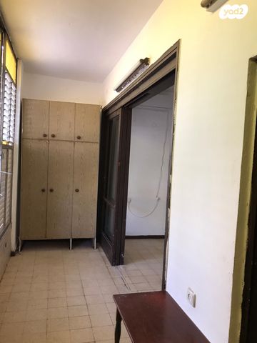 דירה, חיבת ציון 40, יד לבנים, רמת גן