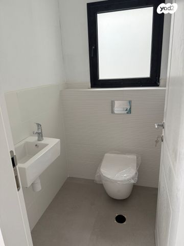 בית פרטי/ קוטג', אפיק 2, רובע 11, קצרין