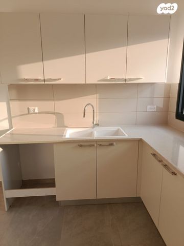 דירה, לשם 47, שאר העיר, אריאל