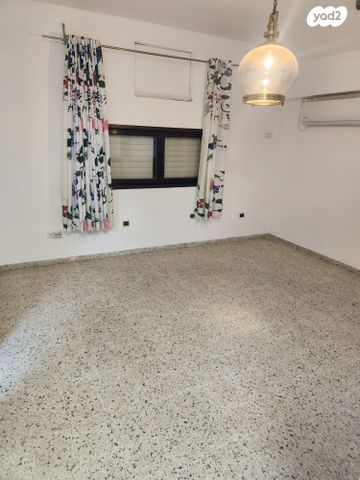 בית פרטי/ קוטג', נוף ילדות 1, חגלה