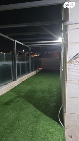 דירת גן, הרב שך 44, רמת שלמה, ירושלים