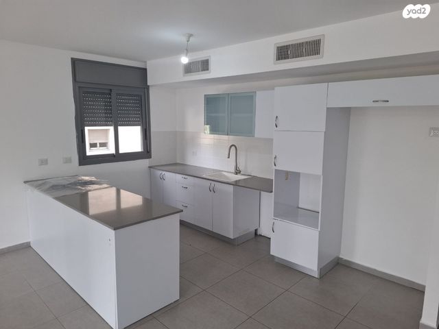 דירה, שאול המלך 14, אונו הירוקה, קרית אונו