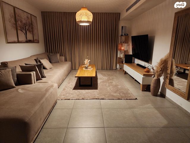 דירה, נתן אלתרמן 1, פסגות אפק, ראש העין