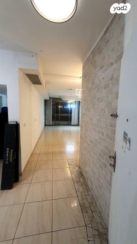 דירה, בר אילן 30, נווה דוד רמז, רעננה