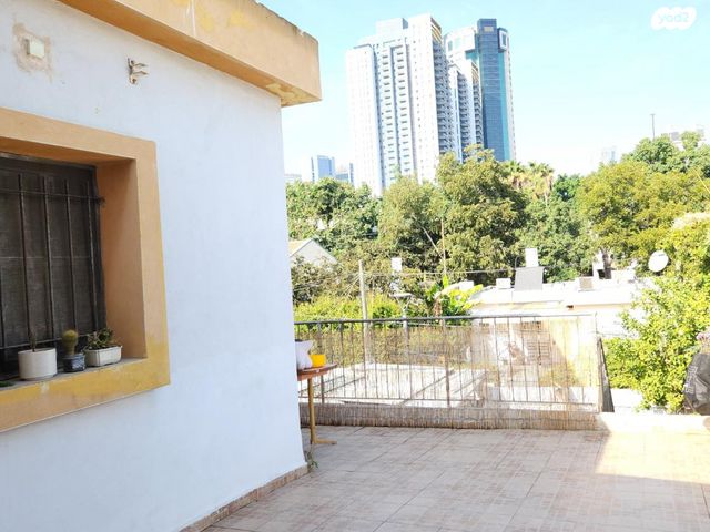 יחידת דיור, שדרות המעפילים 27, יד אליהו, תל אביב יפו