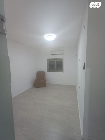 דירה, בר אילן 30, נווה דוד רמז, רעננה